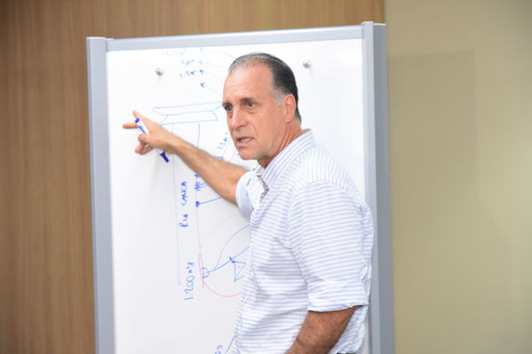 Rueda Prensa Contingencia Hidroituango Mayo 4
Fecha: Mayo 4 2018.
Rueda Prensa Contingencia Hidroituango. 
Para descargar esta fotografía en alta resolución, haga clic sobre la imagen hasta que la misma se despliegue en la pantalla completa; luego dé clic derecho y elija la opción "guardar imagen como". 
En caso de publicación por cualquier medio, solicitamos acompañarla del crédito: "Foto EPM"
Palabras clave: Rueda Prensa Contingencia Hidroituango Mayo 4