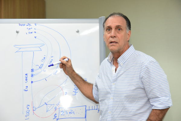 Rueda Prensa Contingencia Hidroituango Mayo 4
Fecha: Mayo 4 2018.
Rueda Prensa Contingencia Hidroituango. 
Para descargar esta fotografía en alta resolución, haga clic sobre la imagen hasta que la misma se despliegue en la pantalla completa; luego dé clic derecho y elija la opción "guardar imagen como". 
En caso de publicación por cualquier medio, solicitamos acompañarla del crédito: "Foto EPM"
Palabras clave: Rueda Prensa Contingencia Hidroituango Mayo 4
