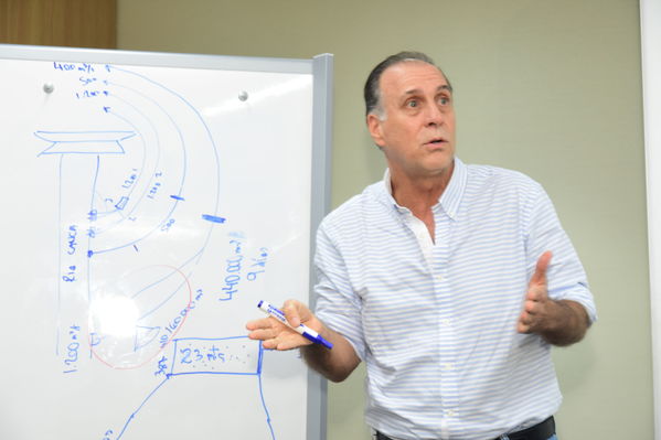 Rueda Prensa Contingencia Hidroituango Mayo 4
Fecha: Mayo 4 2018.
Rueda Prensa Contingencia Hidroituango. 
Para descargar esta fotografía en alta resolución, haga clic sobre la imagen hasta que la misma se despliegue en la pantalla completa; luego dé clic derecho y elija la opción "guardar imagen como". 
En caso de publicación por cualquier medio, solicitamos acompañarla del crédito: "Foto EPM"
Palabras clave: Rueda Prensa Contingencia Hidroituango Mayo 4