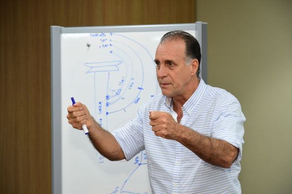 Rueda Prensa evolución situación  proyecto hidroeléctrico Ituango
Fecha: Mayo 4 2018.
Rueda Prensa Contingencia Hidroituango. 
Para descargar esta fotografía en alta resolución, haga clic sobre la imagen hasta que la misma se despliegue en la pantalla completa; luego dé clic derecho y elija la opción "guardar imagen como". 
En caso de publicación por cualquier medio, solicitamos acompañarla del crédito: "Foto EPM"
Palabras clave: Rueda Prensa evolución situación  proyecto hidroeléctrico Ituango