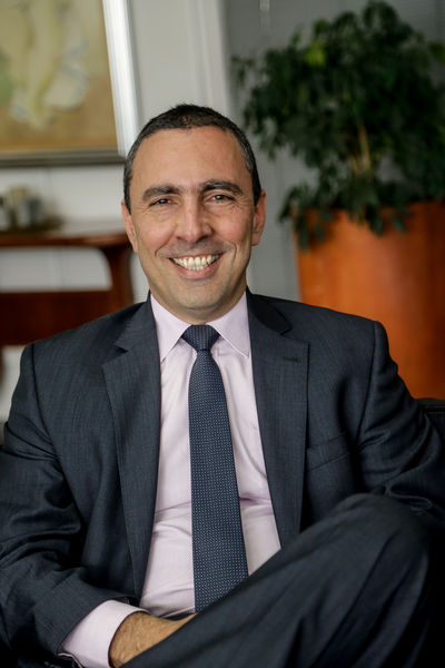 Jorge Londoño de La Cuesta
Jorge Londoño de La Cuesta
Fecha: Noviembre 12 de 2015. 
Para descargar esta fotografía en alta resolución, haga clic sobre la imagen hasta que la misma se despliegue en la pantalla completa; luego dé clic derecho y elija la opción "guardar imagen como". 
En caso de publicación por cualquier medio, solicitamos acompañarla del crédito: "Foto EPM"

Palabras clave: Jorge Londoño de La Cuesta