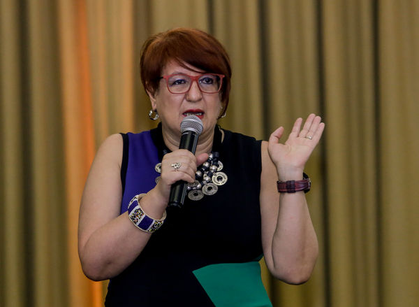 Congreso de Auditoría
Congreso de Auditoría
Fecha: Noviembre 17 de 2015. Lugar: Medellín, Hotel Intercontinental
Para descargar esta fotografía en alta resolución, haga clic sobre la imagen hasta que la misma se despliegue en la pantalla completa; luego dé clic derecho y elija la opción "guardar imagen como". 
En caso de publicación por cualquier medio, solicitamos acompañarla del crédito: "Foto EPM"
Palabras clave: Congreso Auditoría