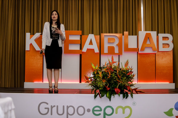 Congreso de Auditoría
Congreso de Auditoría
Fecha: Noviembre 17 de 2015. Lugar: Medellín, Hotel Intercontinental
Para descargar esta fotografía en alta resolución, haga clic sobre la imagen hasta que la misma se despliegue en la pantalla completa; luego dé clic derecho y elija la opción "guardar imagen como". 
En caso de publicación por cualquier medio, solicitamos acompañarla del crédito: "Foto EPM"
Palabras clave: Congreso Auditoría