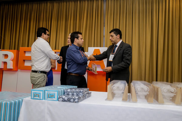 Congreso de Auditoría
Congreso de Auditoría
Fecha: Noviembre 17 de 2015. Lugar: Medellín, Hotel Intercontinental
Para descargar esta fotografía en alta resolución, haga clic sobre la imagen hasta que la misma se despliegue en la pantalla completa; luego dé clic derecho y elija la opción "guardar imagen como". 
En caso de publicación por cualquier medio, solicitamos acompañarla del crédito: "Foto EPM"
Palabras clave: Congreso Auditoría