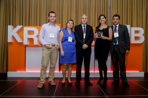 Congreso de Auditoría
Congreso de Auditoría
Fecha: Noviembre 17 de 2015. Lugar: Medellín, Hotel Intercontinental
Para descargar esta fotografía en alta resolución, haga clic sobre la imagen hasta que la misma se despliegue en la pantalla completa; luego dé clic derecho y elija la opción "guardar imagen como". 
En caso de publicación por cualquier medio, solicitamos acompañarla del crédito: "Foto EPM"
Palabras clave: Congreso Auditoría