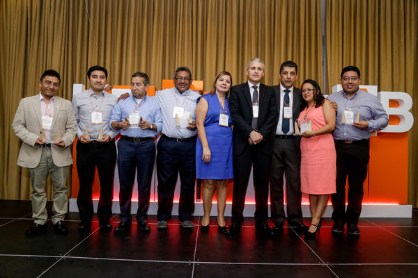 Congreso de Auditoría
Congreso de Auditoría
Fecha: Noviembre 17 de 2015. Lugar: Medellín, Hotel Intercontinental
Para descargar esta fotografía en alta resolución, haga clic sobre la imagen hasta que la misma se despliegue en la pantalla completa; luego dé clic derecho y elija la opción "guardar imagen como". 
En caso de publicación por cualquier medio, solicitamos acompañarla del crédito: "Foto EPM"
Palabras clave: Congreso Auditoría