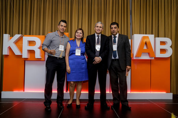 Congreso de Auditoría
Congreso de Auditoría
Fecha: Noviembre 17 de 2015. Lugar: Medellín, Hotel Intercontinental
Para descargar esta fotografía en alta resolución, haga clic sobre la imagen hasta que la misma se despliegue en la pantalla completa; luego dé clic derecho y elija la opción "guardar imagen como". 
En caso de publicación por cualquier medio, solicitamos acompañarla del crédito: "Foto EPM"
Palabras clave: Congreso Auditoría