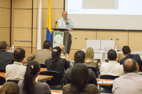 Alternativas Energéticas Amigables  con el Medio Ambiente
Alternativas Energéticas Amigables  con el Medio Ambiente
Fecha: Noviembre 17 de 2016
Para descargar esta fotografía en alta resolución, haga clic sobre la imagen hasta que la misma se despliegue en la pantalla completa; luego dé clic derecho y elija la opción "guardar imagen como". 
En caso de publicación por cualquier medio, solicitamos acompañarla del crédito: "Foto EPM"
Hugo Castillo
Palabras clave: Alternativas Energéticas Amigables  Medio Ambiente