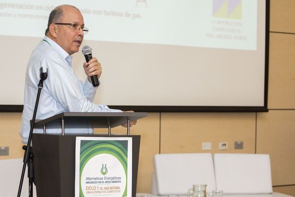 Alternativas Energéticas Amigables  con el Medio Ambiente
Alternativas Energéticas Amigables  con el Medio Ambiente
Fecha: Noviembre 17 de 2016
Para descargar esta fotografía en alta resolución, haga clic sobre la imagen hasta que la misma se despliegue en la pantalla completa; luego dé clic derecho y elija la opción "guardar imagen como". 
En caso de publicación por cualquier medio, solicitamos acompañarla del crédito: "Foto EPM"
Hugo Castillo
Palabras clave: Alternativas Energéticas Amigables  Medio Ambiente