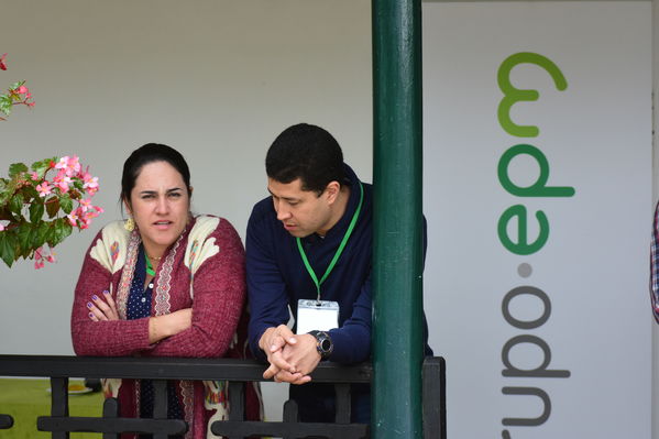 Encuentro de Contadores Grupo EPM
Encuentro de Contadores Grupo EPM
Fecha: Noviembre 17 de 2017
Para descargar esta fotografía en alta resolución, haga clic sobre la imagen hasta que la misma se despliegue en la pantalla completa; luego dé clic derecho y elija la opción "guardar imagen como". 
En caso de publicación por cualquier medio, solicitamos acompañarla del crédito: "Foto EPM"
Palabras clave: Encuentro de Contadores Grupo EPM