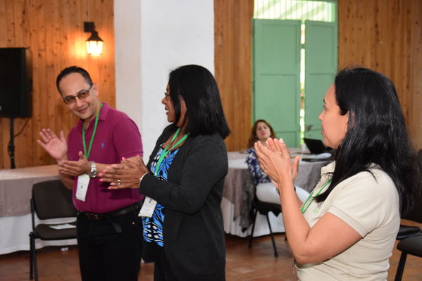 Encuentro de Contadores Grupo EPM
Encuentro de Contadores Grupo EPM
Fecha: Noviembre 17 de 2017
Para descargar esta fotografía en alta resolución, haga clic sobre la imagen hasta que la misma se despliegue en la pantalla completa; luego dé clic derecho y elija la opción "guardar imagen como". 
En caso de publicación por cualquier medio, solicitamos acompañarla del crédito: "Foto EPM"
Palabras clave: Encuentro de Contadores Grupo EPM