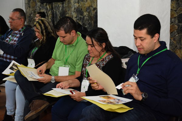 Encuentro de Contadores Grupo EPM
Encuentro de Contadores Grupo EPM
Fecha: Noviembre 17 de 2017
Para descargar esta fotografía en alta resolución, haga clic sobre la imagen hasta que la misma se despliegue en la pantalla completa; luego dé clic derecho y elija la opción "guardar imagen como". 
En caso de publicación por cualquier medio, solicitamos acompañarla del crédito: "Foto EPM"
Palabras clave: Encuentro de Contadores Grupo EPM