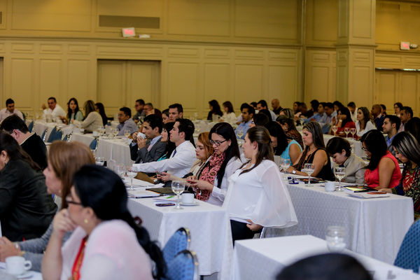 Congreso de Auditoría
Congreso de Auditoría
Fecha: Noviembre 18 de 2015. Lugar: Medellín, Hotel Intercontinental
Para descargar esta fotografía en alta resolución, haga clic sobre la imagen hasta que la misma se despliegue en la pantalla completa; luego dé clic derecho y elija la opción "guardar imagen como". 
En caso de publicación por cualquier medio, solicitamos acompañarla del crédito: "Foto EPM"
Palabras clave: Congreso Auditoría