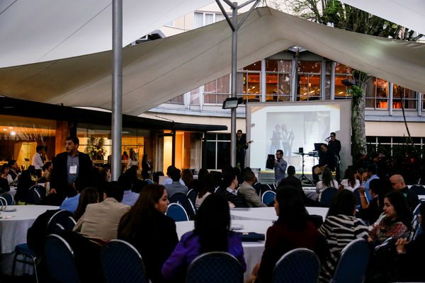Congreso de Auditoría
Congreso de Auditoría
Fecha: Noviembre 18 de 2015. Lugar: Medellín, Hotel Intercontinental
Para descargar esta fotografía en alta resolución, haga clic sobre la imagen hasta que la misma se despliegue en la pantalla completa; luego dé clic derecho y elija la opción "guardar imagen como". 
En caso de publicación por cualquier medio, solicitamos acompañarla del crédito: "Foto EPM"
Palabras clave: Congreso Auditoría