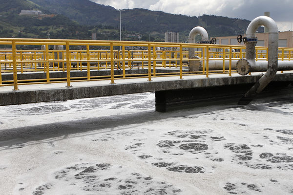 Planta Aguas Claras
Planta Aguas Claras
Noviembre 2 2018
Para descargar esta fotografía en alta resolución, haga clic sobre la imagen hasta que la misma se despliegue en la pantalla completa; luego dé clic derecho y elija la opción "guardar imagen como". 
En caso de publicación por cualquier medio, solicitamos acompañarla del crédito: "Foto EPM"
Palabras clave: Planta Aguas Claras