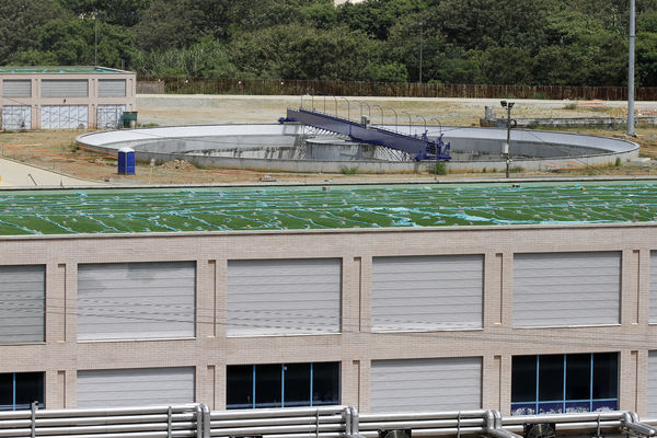 Planta Aguas Claras
Planta Aguas Claras
Noviembre 2 2018
Para descargar esta fotografía en alta resolución, haga clic sobre la imagen hasta que la misma se despliegue en la pantalla completa; luego dé clic derecho y elija la opción "guardar imagen como". 
En caso de publicación por cualquier medio, solicitamos acompañarla del crédito: "Foto EPM"
Palabras clave: Planta Aguas Claras
