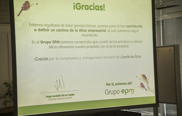 Nuevo Comité de Ética Grupo EPM
Nuevo Comité de Ética Grupo EPM
Fecha: Noviembre 28 de 2017
Para descargar esta fotografía en alta resolución, haga clic sobre la imagen hasta que la misma se despliegue en la pantalla completa; luego dé clic derecho y elija la opción "guardar imagen como". 
En caso de publicación por cualquier medio, solicitamos acompañarla del crédito: "Foto EPM"
Palabras clave: Nuevo Comité Ética Grupo EPM