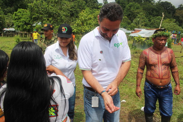 Entrega de viviendas de Aldeas en Playas, Urabá
Entrega de viviendas de Aldeas en Playas, Urabá
Fecha: Noviembre 8 de 2017
Para descargar esta fotografía en alta resolución, haga clic sobre la imagen hasta que la misma se despliegue en la pantalla completa; luego dé clic derecho y elija la opción "guardar imagen como". 
En caso de publicación por cualquier medio, solicitamos acompañarla del crédito: "Foto EPM"
Palabras clave: Entrega viviendas Aldeas Playas Urabá