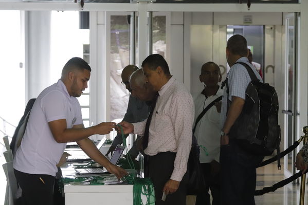 Foro Regional Ambiental del proyecto hidroeléctrico Ituango
Foro Regional Ambiental del proyecto hidroeléctrico Ituango
Fecha: Noviembre 9 de 2017
Para descargar esta fotografía en alta resolución, haga clic sobre la imagen hasta que la misma se despliegue en la pantalla completa; luego dé clic derecho y elija la opción "guardar imagen como". 
En caso de publicación por cualquier medio, solicitamos acompañarla del crédito: "Foto EPM"
Palabras clave: Foro Regional Ambiental del proyecto hidroeléctrico Ituango