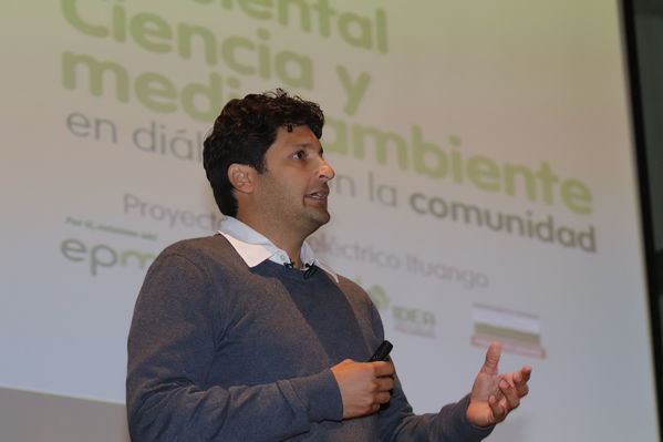 Foro Regional Ambiental del proyecto hidroeléctrico Ituango
Foro Regional Ambiental del proyecto hidroeléctrico Ituango
Fecha: Noviembre 9 de 2017
Para descargar esta fotografía en alta resolución, haga clic sobre la imagen hasta que la misma se despliegue en la pantalla completa; luego dé clic derecho y elija la opción "guardar imagen como". 
En caso de publicación por cualquier medio, solicitamos acompañarla del crédito: "Foto EPM"

Palabras clave: Foro Regional Ambiental del proyecto hidroeléctrico Ituango