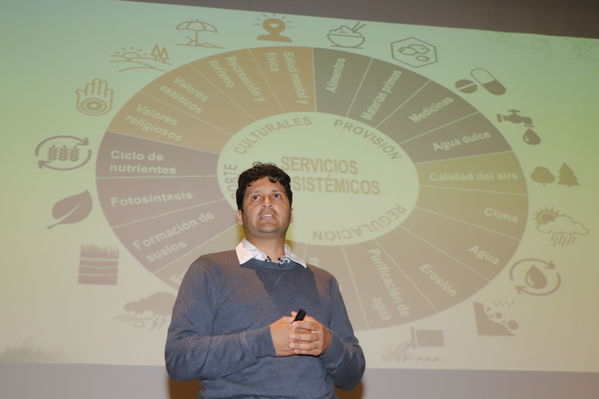 Foro Regional Ambiental del proyecto hidroeléctrico Ituango
Foro Regional Ambiental del proyecto hidroeléctrico Ituango
Fecha: Noviembre 9 de 2017
Para descargar esta fotografía en alta resolución, haga clic sobre la imagen hasta que la misma se despliegue en la pantalla completa; luego dé clic derecho y elija la opción "guardar imagen como". 
En caso de publicación por cualquier medio, solicitamos acompañarla del crédito: "Foto EPM"

Palabras clave: Foro Regional Ambiental del proyecto hidroeléctrico Ituango