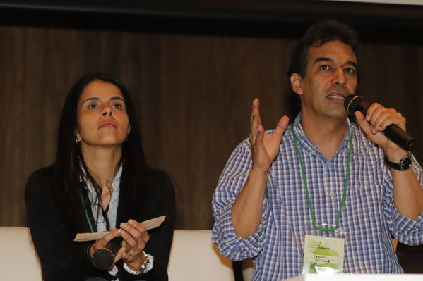Foro Regional Ambiental del proyecto hidroeléctrico Ituango
Foro Regional Ambiental del proyecto hidroeléctrico Ituango
Fecha: Noviembre 9 de 2017
Para descargar esta fotografía en alta resolución, haga clic sobre la imagen hasta que la misma se despliegue en la pantalla completa; luego dé clic derecho y elija la opción "guardar imagen como". 
En caso de publicación por cualquier medio, solicitamos acompañarla del crédito: "Foto EPM"

Palabras clave: Foro Regional Ambiental proyecto hidroeléctrico Ituango