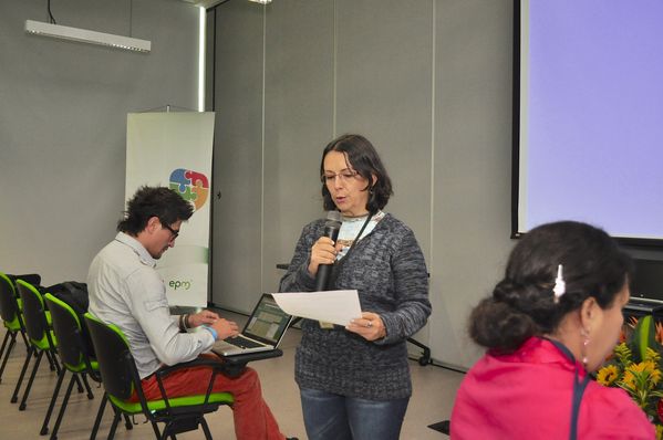 Encuentro de Medios Comunitarios y Ciudadanos UNE Grupo EPM
Encuentro de Medios Comunitarios y Ciudadanos UNE Grupo EPM
Fecha: Noviembre 8 de 2013. 
Para descargar esta fotografía en alta resolución, haga clic sobre la imagen hasta que la misma se despliegue en la pantalla completa; luego dé clic derecho y elija la opción "guardar imagen como". 
En caso de publicación por cualquier medio, solicitamos acompañarla del crédito: "Foto EPM"
Palabras clave: Encuentro Medios Comunitarios Ciudadanos UNE Grupo EPM