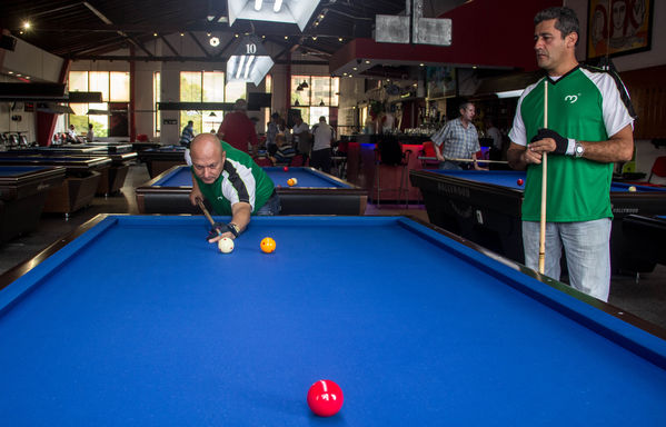 Juegos Deportivos y Recreativos
Juegos Deportivos y Recreativos
Fecha: Octubre 11 de 2014
Para descargar esta fotografía en alta resolución, haga clic sobre la imagen hasta que la misma se despliegue en la pantalla completa; luego dé clic derecho y elija la opción "guardar imagen como". 
En caso de publicación por cualquier medio, solicitamos acompañarla del crédito: "Foto EPM"
Palabras clave: Juegos Deportivos Recreativos Billares