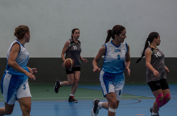 Juegos Deportivos y Recreativos
Juegos Deportivos y Recreativos
Fecha: Octubre 11 de 2014
Para descargar esta fotografía en alta resolución, haga clic sobre la imagen hasta que la misma se despliegue en la pantalla completa; luego dé clic derecho y elija la opción "guardar imagen como". 
En caso de publicación por cualquier medio, solicitamos acompañarla del crédito: "Foto EPM"
Palabras clave: Juegos Deportivos Recreativos Baloncesto