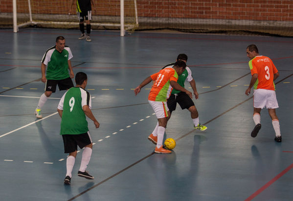 Juegos Deportivos y Recreativos
Juegos Deportivos y Recreativos
Fecha: Octubre 11 de 2014
Para descargar esta fotografía en alta resolución, haga clic sobre la imagen hasta que la misma se despliegue en la pantalla completa; luego dé clic derecho y elija la opción "guardar imagen como". 
En caso de publicación por cualquier medio, solicitamos acompañarla del crédito: "Foto EPM"
Palabras clave: Juegos Deportivos Recreativos Microfútbol