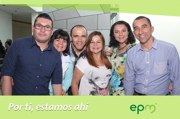 Segundo Aniversario Servicios Grupo EPM
Segundo Aniversario Servicios Grupo EPM
Fecha: Octubre 21 de 2016
Para descargar esta fotografía en alta resolución, haga clic sobre la imagen hasta que la misma se despliegue en la pantalla completa; luego dé clic derecho y elija la opción "guardar imagen como". 
En caso de publicación por cualquier medio, solicitamos acompañarla del crédito: "Foto EPM"
Palabras clave: Segundo Aniversario Servicios Grupo EPM