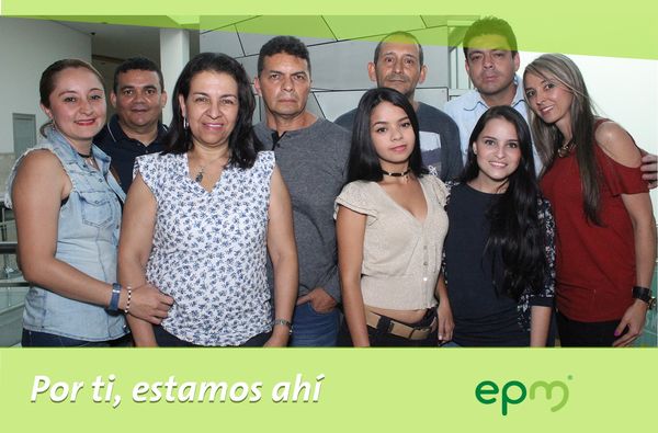 Segundo Aniversario Servicios Grupo EPM
Segundo Aniversario Servicios Grupo EPM
Fecha: Octubre 21 de 2016
Para descargar esta fotografía en alta resolución, haga clic sobre la imagen hasta que la misma se despliegue en la pantalla completa; luego dé clic derecho y elija la opción "guardar imagen como". 
En caso de publicación por cualquier medio, solicitamos acompañarla del crédito: "Foto EPM"
Palabras clave: Segundo Aniversario Servicios Grupo EPM