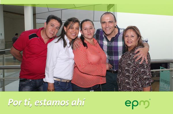 Segundo Aniversario Servicios Grupo EPM
Segundo Aniversario Servicios Grupo EPM
Fecha: Octubre 21 de 2016
Para descargar esta fotografía en alta resolución, haga clic sobre la imagen hasta que la misma se despliegue en la pantalla completa; luego dé clic derecho y elija la opción "guardar imagen como". 
En caso de publicación por cualquier medio, solicitamos acompañarla del crédito: "Foto EPM"
Palabras clave: Segundo Aniversario Servicios Grupo EPM