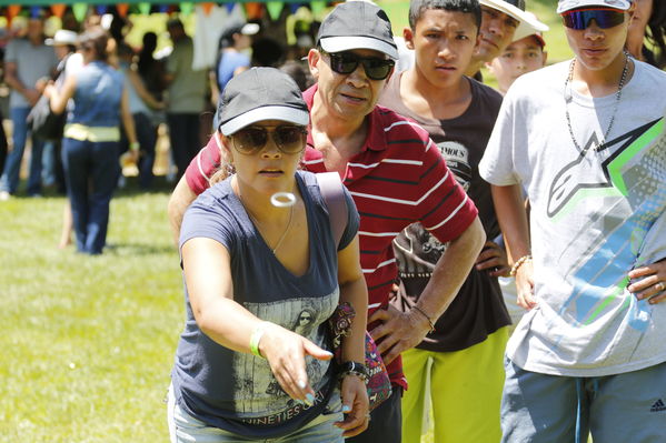 Feria de la Familia Oriente
Feria de la Familia Oriente
Fecha: Octubre 22 de 2016
Para descargar esta fotografía en alta resolución, haga clic sobre la imagen hasta que la misma se despliegue en la pantalla completa; luego dé clic derecho y elija la opción "guardar imagen como". 
En caso de publicación por cualquier medio, solicitamos acompañarla del crédito: "Foto EPM"
Palabras clave: Feria Familia Oriente Cocorná