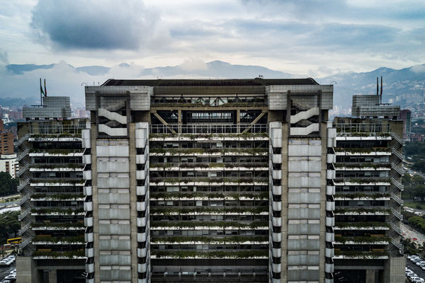 Edificio EPM
Edificio EPM
Fecha: Septiembre 29 de 2016
Para descargar esta fotografía en alta resolución, haga clic sobre la imagen hasta que la misma se despliegue en la pantalla completa; luego dé clic derecho y elija la opción "guardar imagen como". 
En caso de publicación por cualquier medio, solicitamos acompañarla del crédito: "Foto EPM"
Palabras clave: Edificio EPM