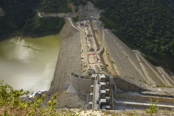 Obras contingencia
Obras contingencia.
Fecha: Octubre 3 2018
Para descargar esta fotografía en alta resolución, haga clic sobre la imagen hasta que la misma se despliegue en la pantalla completa; luego dé clic derecho y elija la opción "guardar imagen como". 
En caso de publicación por cualquier medio, solicitamos acompañarla del crédito: "Foto EPM"
Palabras clave: Obras contingencia