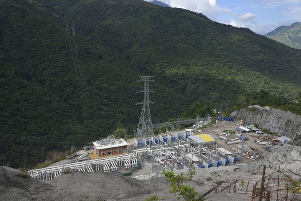 Obras contingencia
Obras contingencia.
Fecha: Octubre 3 2018
Para descargar esta fotografía en alta resolución, haga clic sobre la imagen hasta que la misma se despliegue en la pantalla completa; luego dé clic derecho y elija la opción "guardar imagen como". 
En caso de publicación por cualquier medio, solicitamos acompañarla del crédito: "Foto EPM"
Palabras clave: Obras contingencia