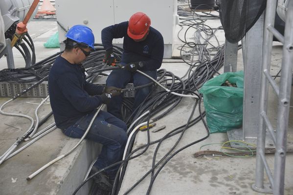 Obras contingencia
Obras contingencia.
Fecha: Octubre 3 2018
Para descargar esta fotografía en alta resolución, haga clic sobre la imagen hasta que la misma se despliegue en la pantalla completa; luego dé clic derecho y elija la opción "guardar imagen como". 
En caso de publicación por cualquier medio, solicitamos acompañarla del crédito: "Foto EPM"
Palabras clave: Obras contingencia