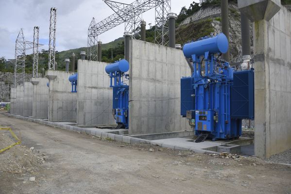 Obras contingencia
Obras contingencia.
Fecha: Octubre 3 2018
Para descargar esta fotografía en alta resolución, haga clic sobre la imagen hasta que la misma se despliegue en la pantalla completa; luego dé clic derecho y elija la opción "guardar imagen como". 
En caso de publicación por cualquier medio, solicitamos acompañarla del crédito: "Foto EPM"
Palabras clave: Obras contingencia