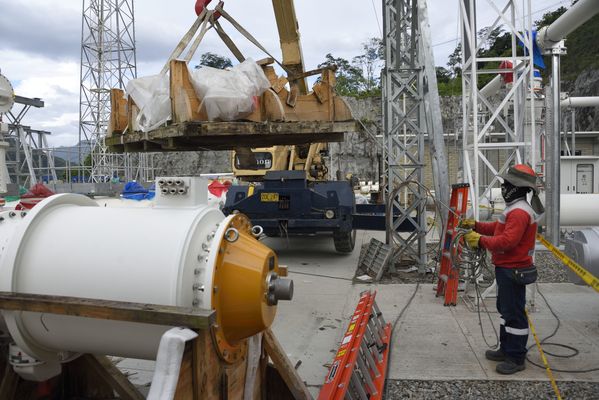 Obras contingencia
Obras contingencia.
Fecha: Octubre 3 2018
Para descargar esta fotografía en alta resolución, haga clic sobre la imagen hasta que la misma se despliegue en la pantalla completa; luego dé clic derecho y elija la opción "guardar imagen como". 
En caso de publicación por cualquier medio, solicitamos acompañarla del crédito: "Foto EPM"
Palabras clave: Obras contingencia