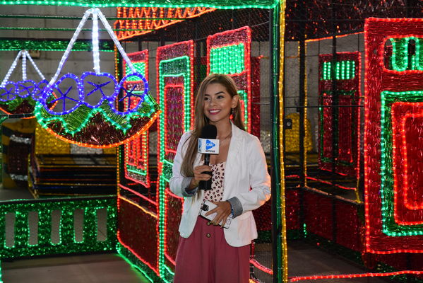 Rueda de prensa del Alumbrado Navideño
Rueda de prensa del Alumbrado Navideño
Fecha: Octubre 17 2019.
Para descargar esta fotografía en alta resolución, haga clic sobre la imagen hasta que la misma se despliegue en la pantalla completa; luego dé clic derecho y elija la opción "guardar imagen como". 
En caso de publicación por cualquier medio, solicitamos acompañarla del crédito: "Foto EPM"
Palabras clave: Rueda de prensa del Alumbrado Navideño