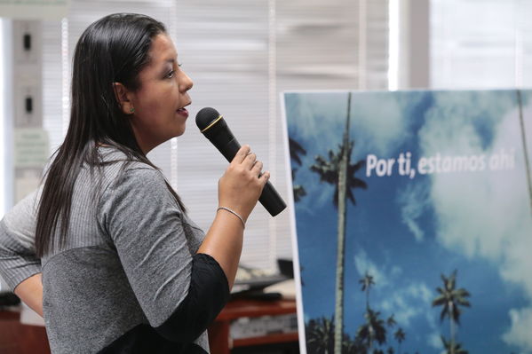 Firma de convenio con Corpourabá
Firma de convenio con Corpourabá
Fecha: Septiembre 12 de 2017
Para descargar esta fotografía en alta resolución, haga clic sobre la imagen hasta que la misma se despliegue en la pantalla completa; luego dé clic derecho y elija la opción "guardar imagen como". 
En caso de publicación por cualquier medio, solicitamos acompañarla del crédito: "Foto EPM"
Palabras clave: Firma convenio Corpourabá
