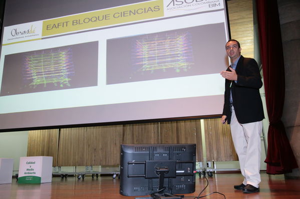 Evento Saber +
Evento Saber +
Fecha: Septiembre 7 de 2017
Para descargar esta fotografía en alta resolución, haga clic sobre la imagen hasta que la misma se despliegue en la pantalla completa; luego dé clic derecho y elija la opción "guardar imagen como". 
En caso de publicación por cualquier medio, solicitamos acompañarla del crédito: "Foto EPM"
Nuevo rol de la ingeniería
Palabras clave: Evento Saber mas Nuevo rol ingeniería