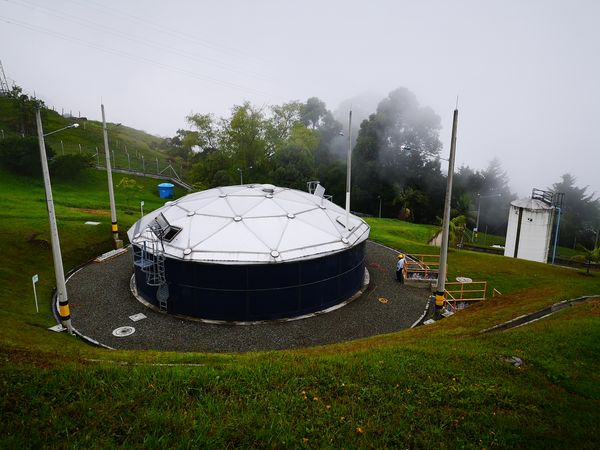 Proyecto PIPA acueducto Valle Aburrá
Proyecto PIPA acueducto Valle Aburrá
Fecha: Septiembre 7 2018.
Para descargar esta fotografía en alta resolución, haga clic sobre la imagen hasta que la misma se despliegue en la pantalla completa; luego dé clic derecho y elija la opción "guardar imagen como". 
En caso de publicación por cualquier medio, solicitamos acompañarla del crédito: "Foto EPM"
Palabras clave: Proyecto PIPA acueducto Valle Aburrá