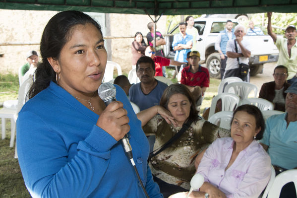 Socialización Ramal Caldas-Amagá
Socialización Ramal Caldas-Amagá
Fecha: Septiembre 10 de 2016
Para descargar esta fotografía en alta resolución, haga clic sobre la imagen hasta que la misma se despliegue en la pantalla completa; luego dé clic derecho y elija la opción "guardar imagen como". 
En caso de publicación por cualquier medio, solicitamos acompañarla del crédito: "Foto EPM"
Palabras clave: Socialización Ramal Caldas Amagá