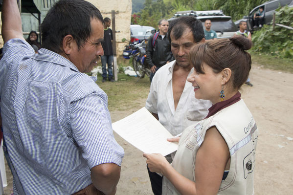 Socialización Ramal Caldas-Amagá
Socialización Ramal Caldas-Amagá
Fecha: Septiembre 10 de 2016
Para descargar esta fotografía en alta resolución, haga clic sobre la imagen hasta que la misma se despliegue en la pantalla completa; luego dé clic derecho y elija la opción "guardar imagen como". 
En caso de publicación por cualquier medio, solicitamos acompañarla del crédito: "Foto EPM"
Palabras clave: Socialización Ramal Caldas Amagá