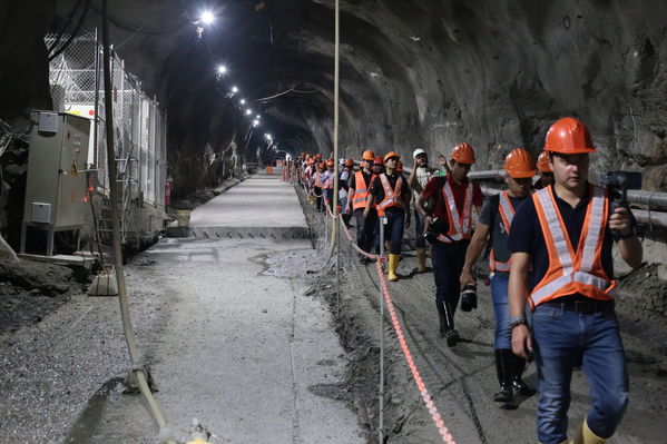 Avances proyecto Eléctrico Ituango 
Avances proyecto Eléctrico Ituango 
Fecha: 27 Septiembre 2019.
Para descargar esta fotografía en alta resolución, haga clic sobre la imagen hasta que la misma se despliegue en la pantalla completa; luego dé clic derecho y elija la opción "guardar imagen como". 
En caso de publicación por cualquier medio, solicitamos acompañarla del crédito: "Foto EPM"
Palabras clave: Avances proyecto Eléctrico Ituango