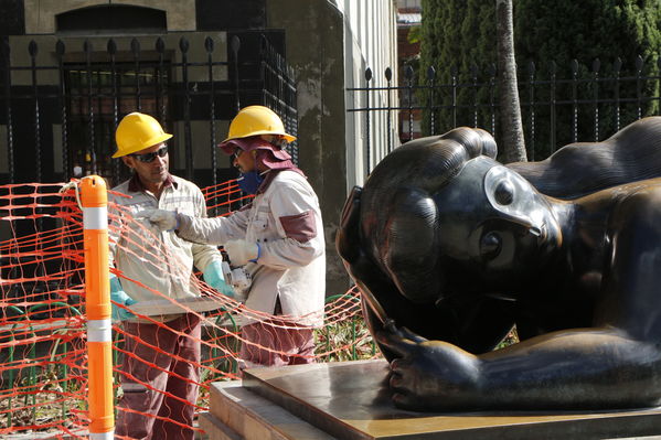 Centro Parrilla – Avance de obras a septiembre 2016
Centro Parrilla – Avance de obras a septiembre 2016
Fecha: Septiembre 8 de 2016
Para descargar esta fotografía en alta resolución, haga clic sobre la imagen hasta que la misma se despliegue en la pantalla completa; luego dé clic derecho y elija la opción "guardar imagen como". 
En caso de publicación por cualquier medio, solicitamos acompañarla del crédito: "Foto EPM"
Palabras clave: Centro Parrilla Avance obras septiembre 2016