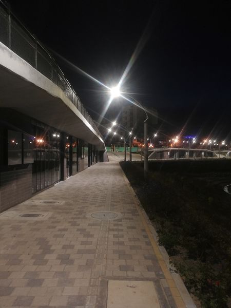 Malecón de Guatapé
Malecón de Guatapé
Fecha: Septiembre 2 de 2019. 
Para descargar esta fotografía en alta resolución, haga clic sobre la imagen hasta que la misma se despliegue en la pantalla completa; luego dé clic derecho y elija la opción "guardar imagen como". 
En caso de publicación por cualquier medio, solicitamos acompañarla del crédito: "Foto EPM"
Palabras clave: Malecón de Guatapé
