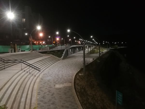Malecón de Guatapé
Malecón de Guatapé
Fecha: Septiembre 2 de 2019. 
Para descargar esta fotografía en alta resolución, haga clic sobre la imagen hasta que la misma se despliegue en la pantalla completa; luego dé clic derecho y elija la opción "guardar imagen como". 
En caso de publicación por cualquier medio, solicitamos acompañarla del crédito: "Foto EPM"
Palabras clave: Malecón de Guatapé